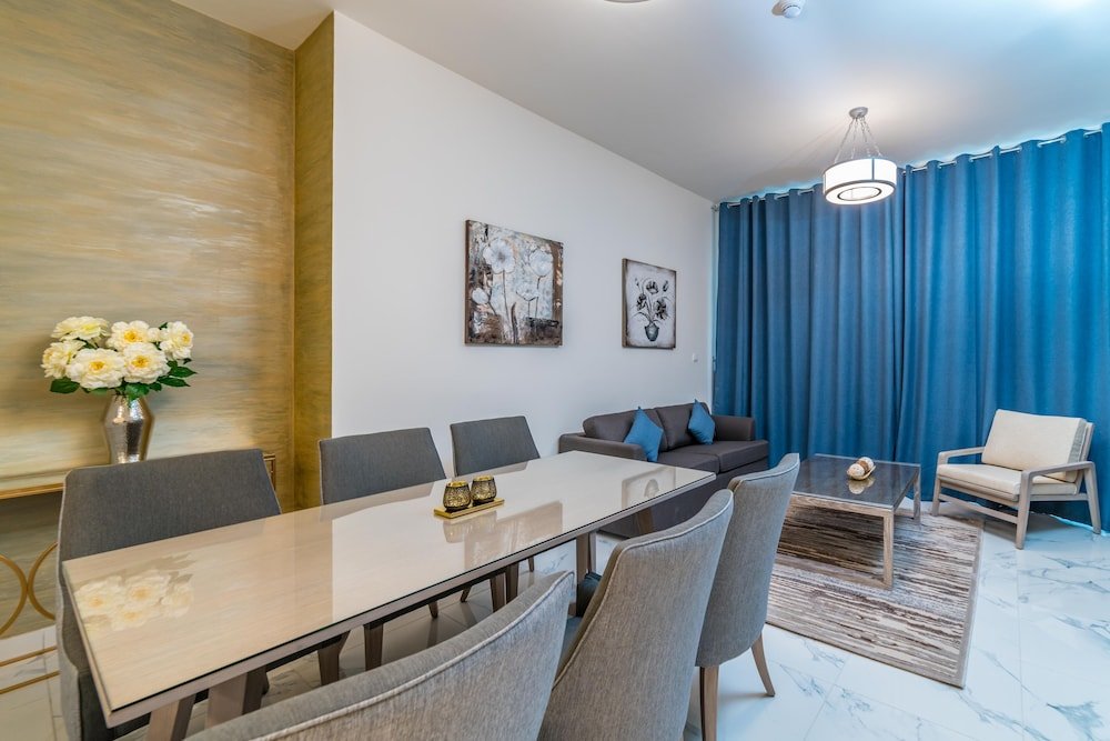 Дубай: Vacation bay Noura Tower