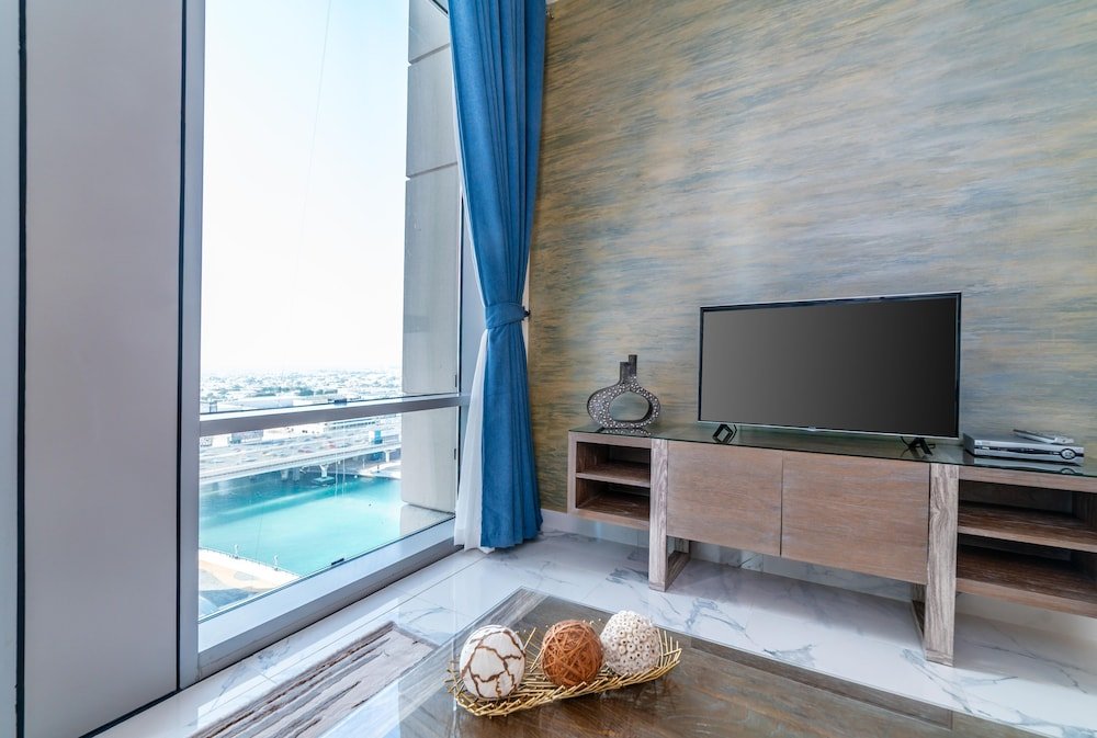 Дубай: Vacation bay Noura Tower