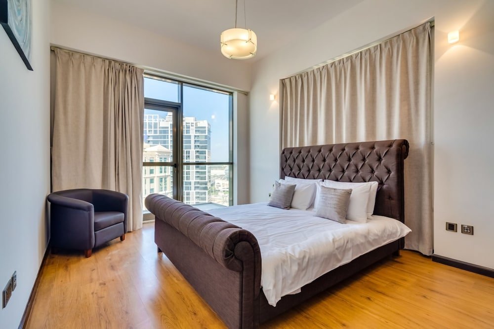 Дубай: Brickhaven Ease by Emaar Spacious