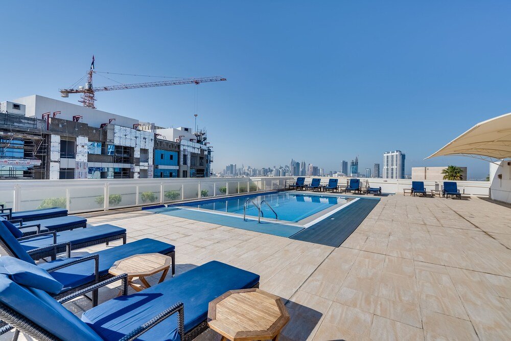 Дубай: Brickhaven Ease by Emaar Spacious