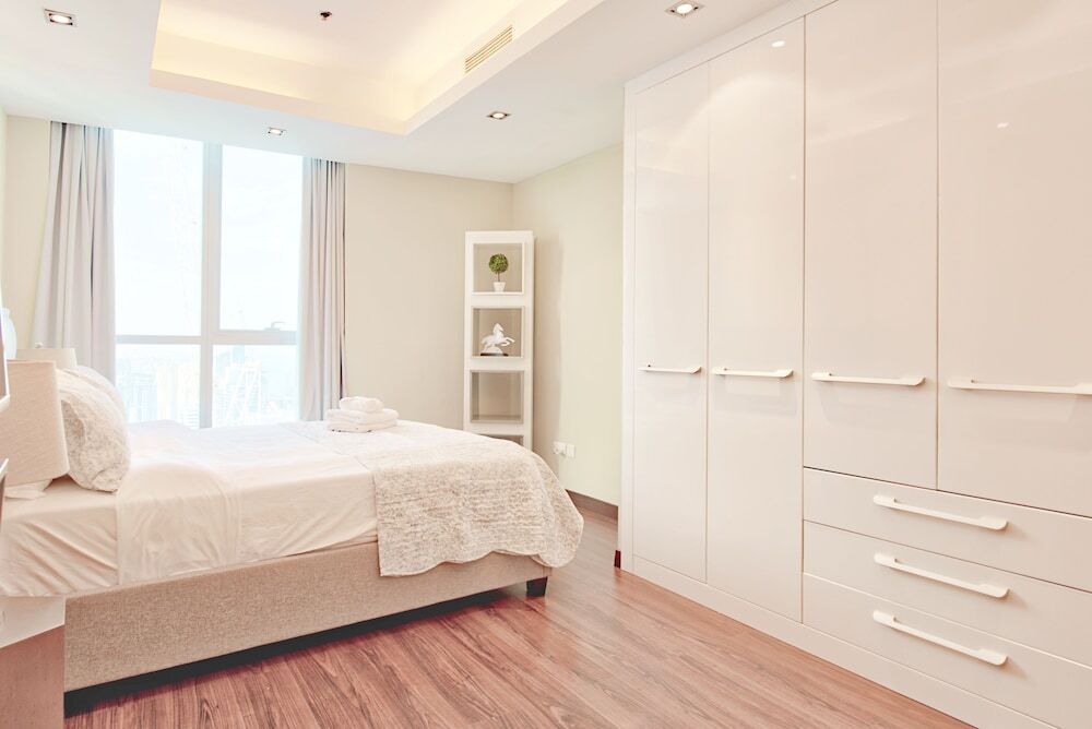 Дубай: Luton Vacation Home The Torch