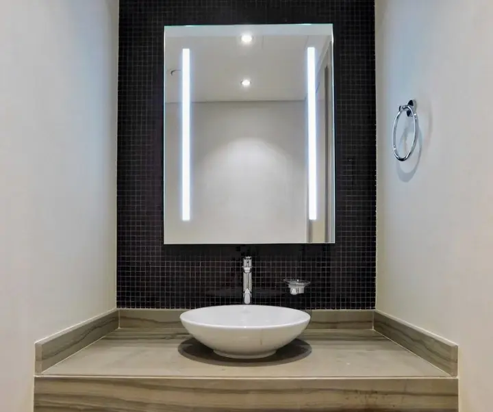 Дубай: Luton Vacation Damac Paramount Tower