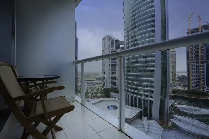 Дубай: Homely Studio in JLT With Amazing Views of Dubai Marina