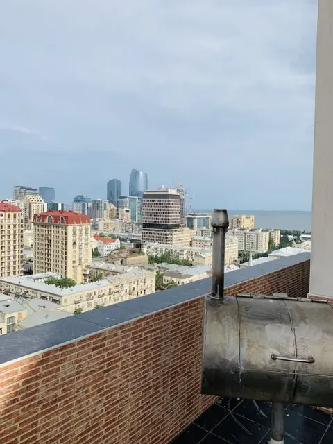 Баку: Sea View Apartment With Terrace