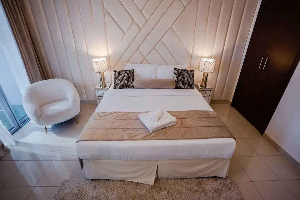 Дубай: Nasma Luxury Stays - Standpoint Tower A