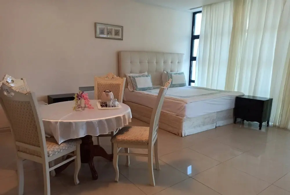 Баку: Kaspi Beach Resort
