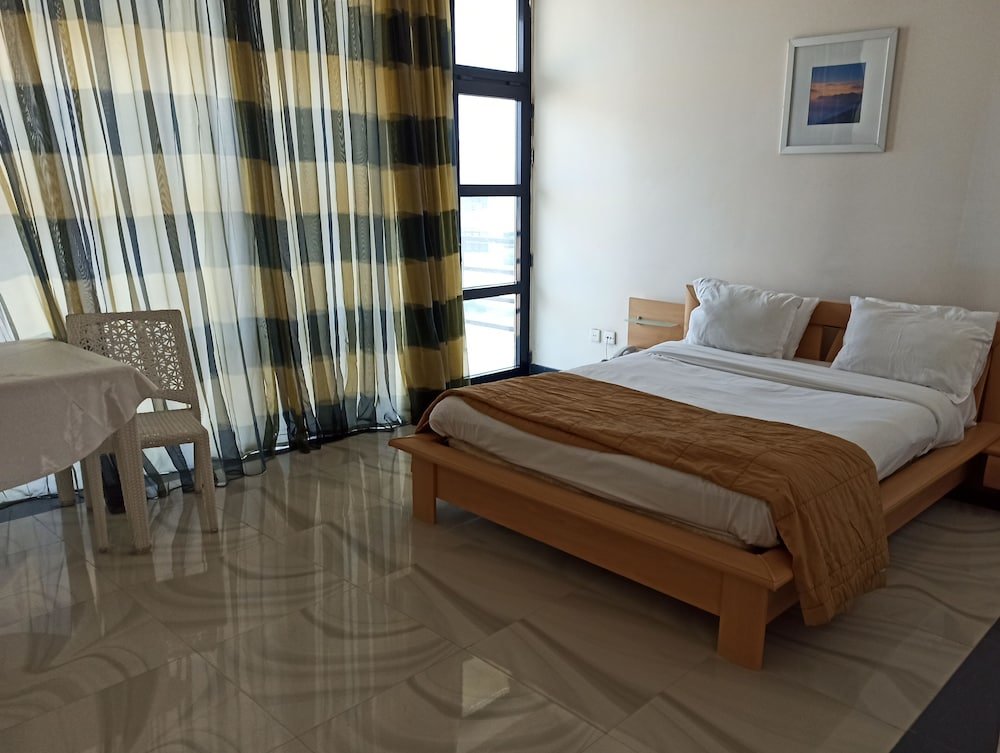 Баку: Kaspi Beach Resort