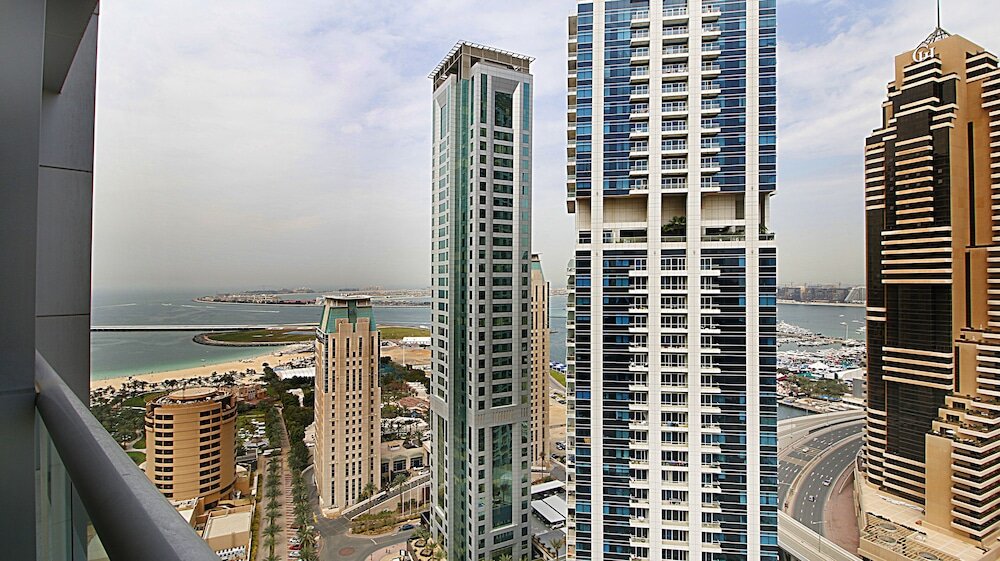 Дубай: R&H Skyview Tower