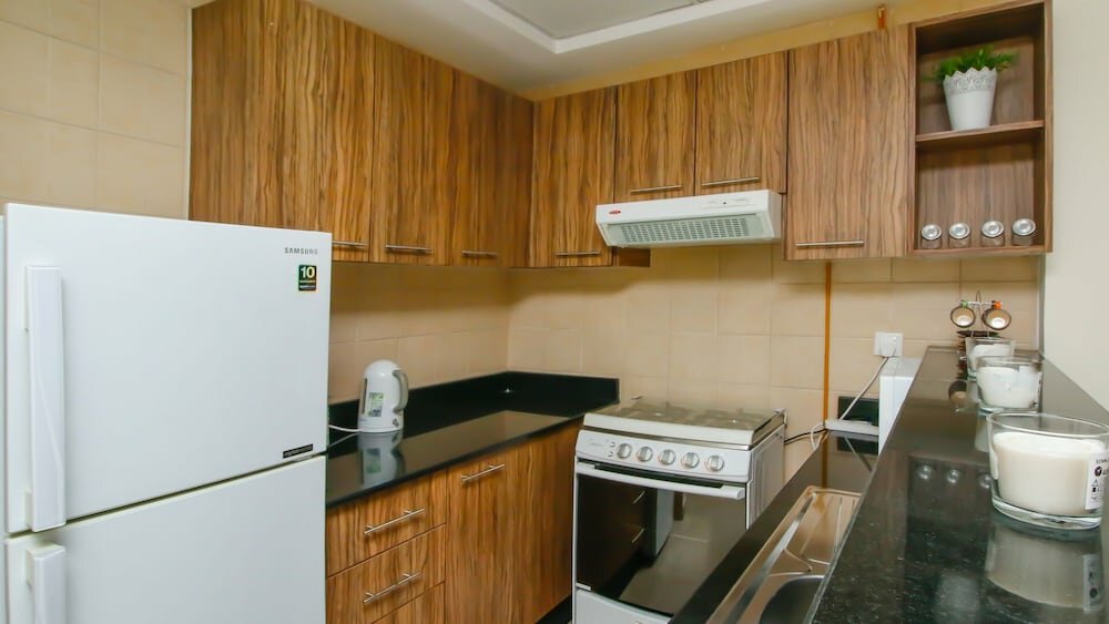 Дубай: R&H Burj Al Nojoum