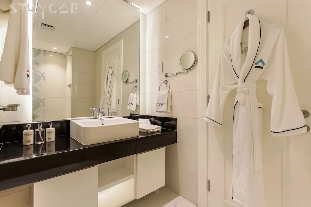 Дубай: Staycae Capital Bay