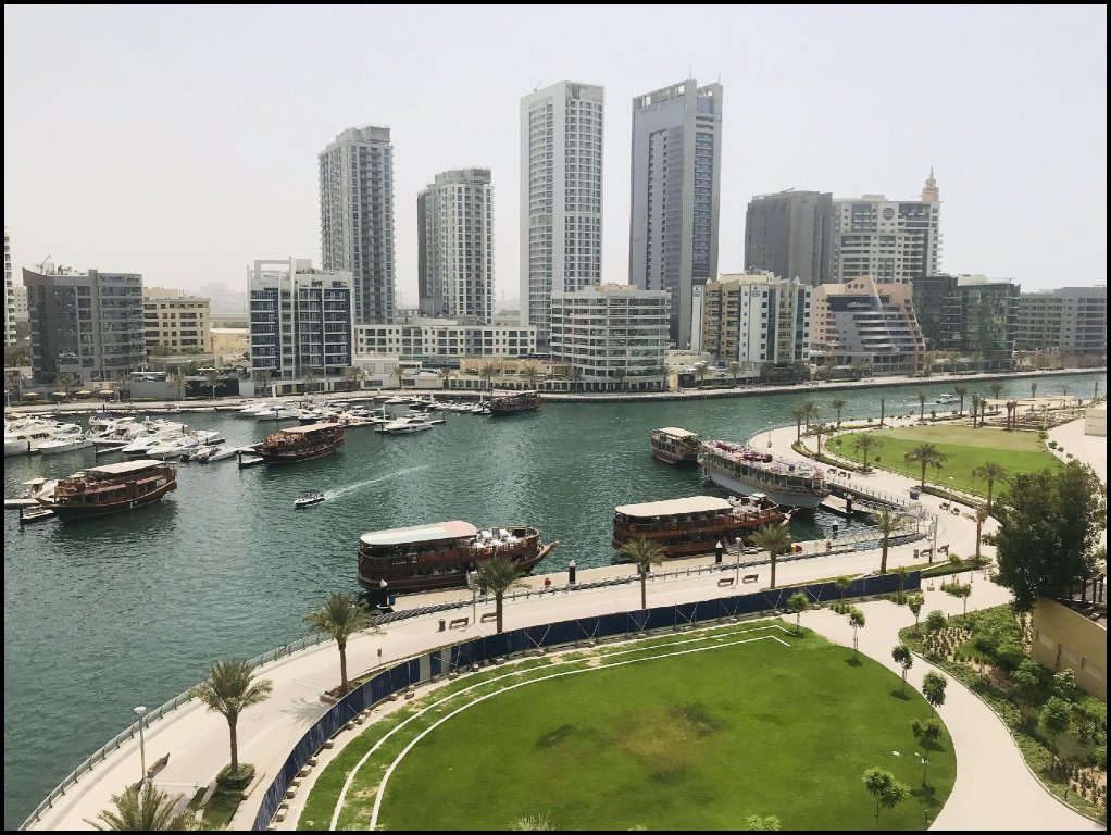 Дубай: Pelican Stay - Full Marina and Pool View