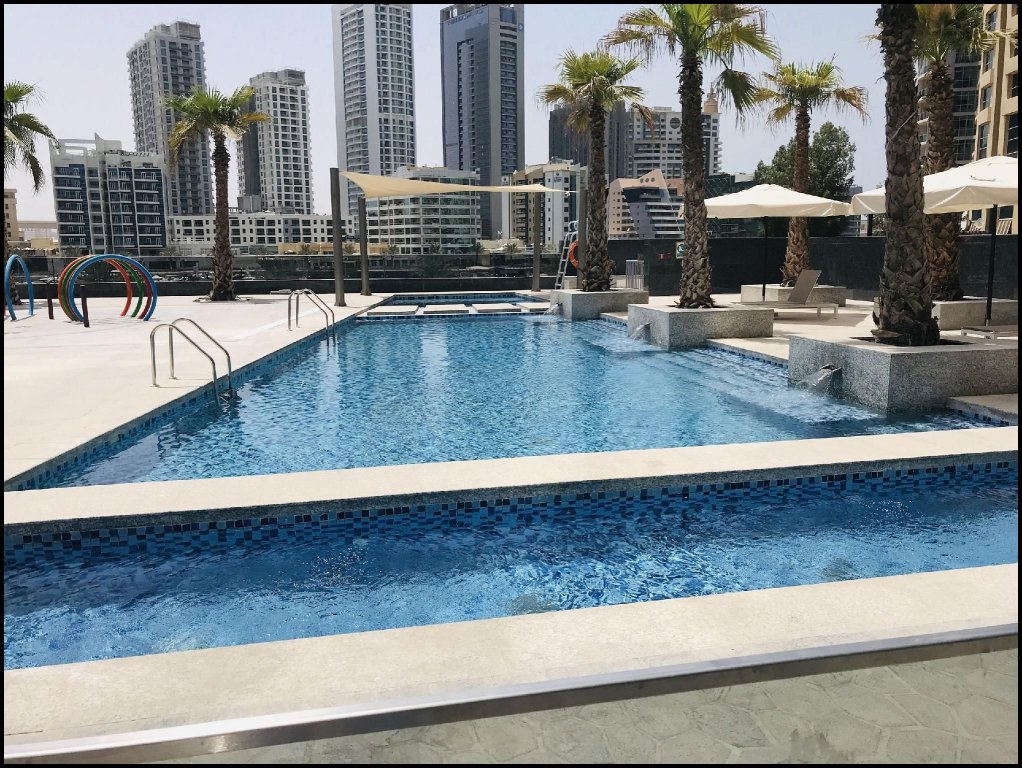 Дубай: Pelican Stay - Full Marina and Pool View