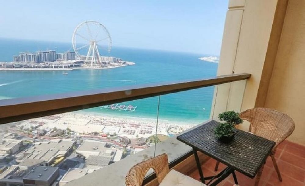 Дубай: I am Heart of JBR