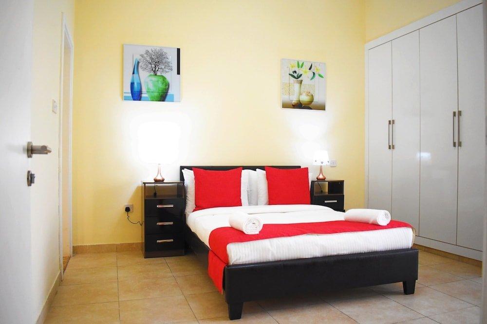 Дубай: Beautiful One Bedroom Apartment in Tecom
