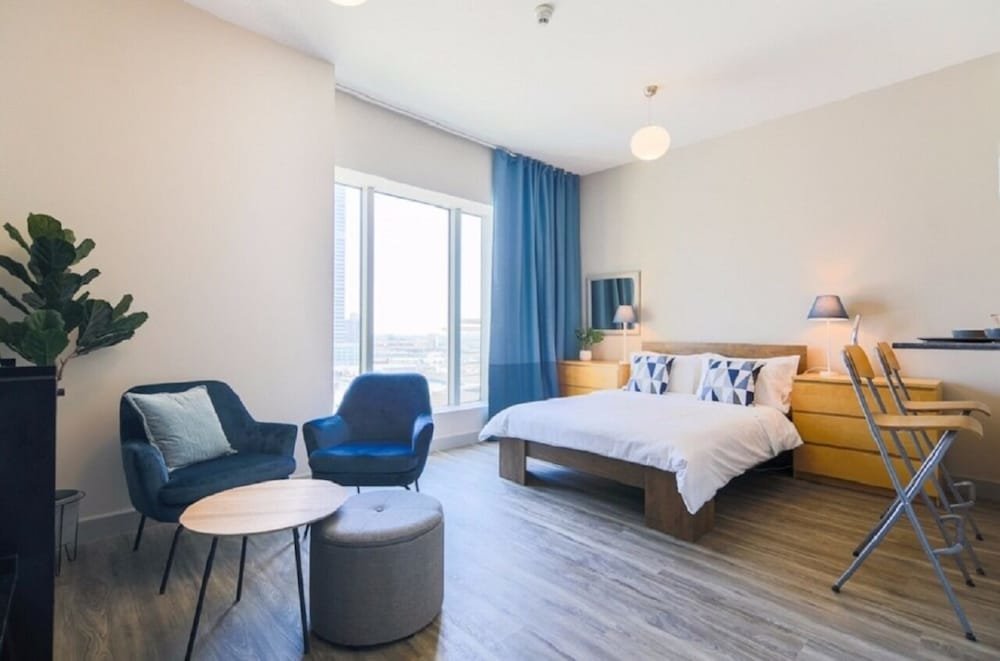 Дубай: Beautiful Studio Apartment in JLT