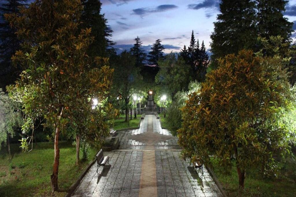 Кутаиси: Отель Legends Tskaltubo Spa Resort