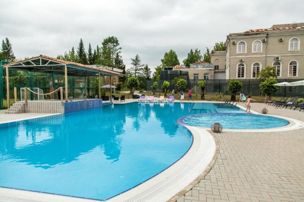 Кутаиси: Отель Legends Tskaltubo Spa Resort