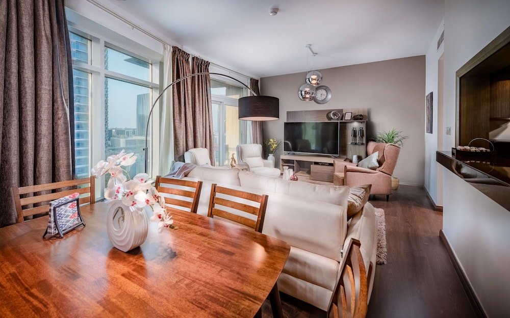 Дубай: OSKENA Vacation Homes - The Loft Tower Downtown