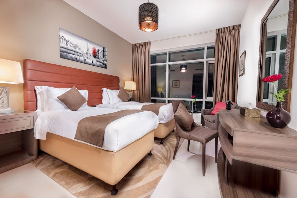 Дубай: OSKENA Vacation Homes - The Loft Tower Downtown