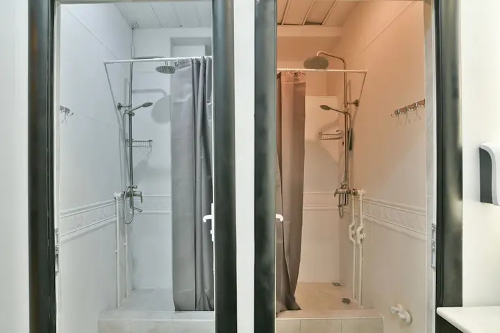 Ереван: UPstairs Apart - Hostel
