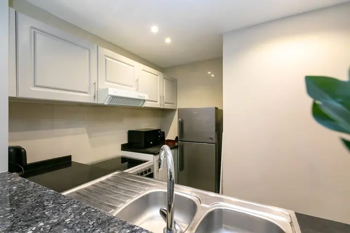 Дубай: Driven Holiday Homes Icon Tower 2 JLT
