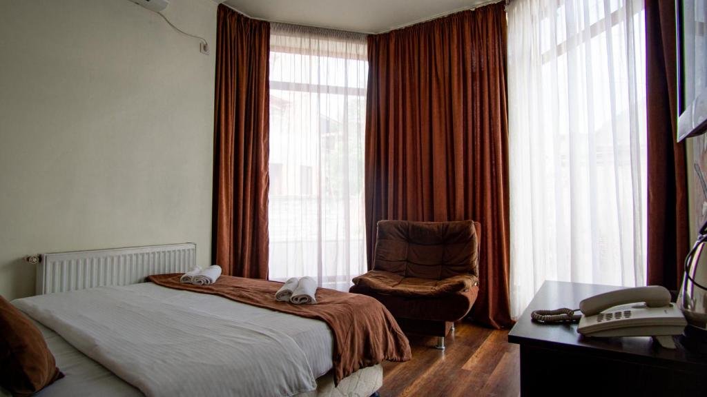 Тбилиси: AIA Hotel