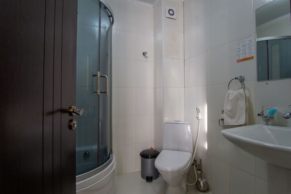 Тбилиси: AIA Hotel