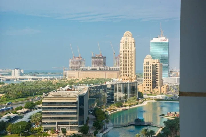Дубай: Amazing Gateway in the Marina Dubai