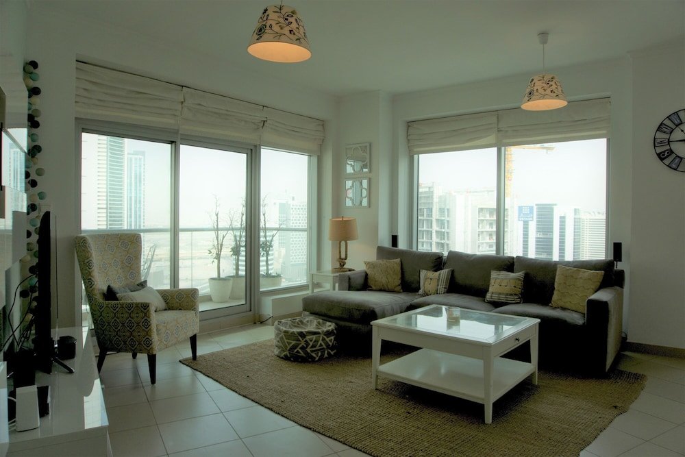 Дубай: Incredible Views at Burj Views Dubai