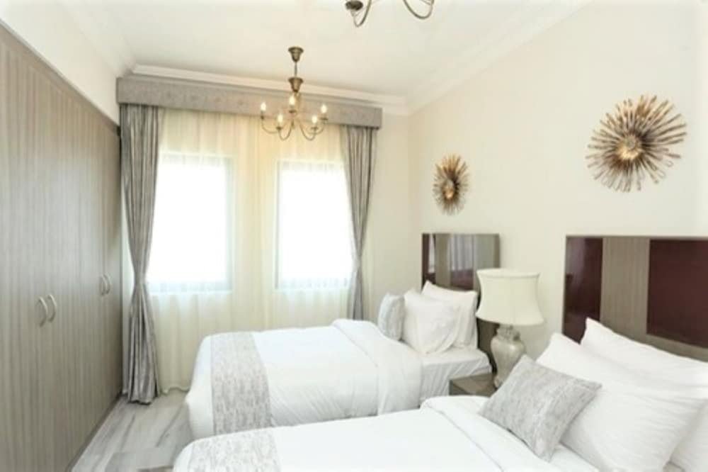 Дубай: Marbella Executive 2 Bedrooms