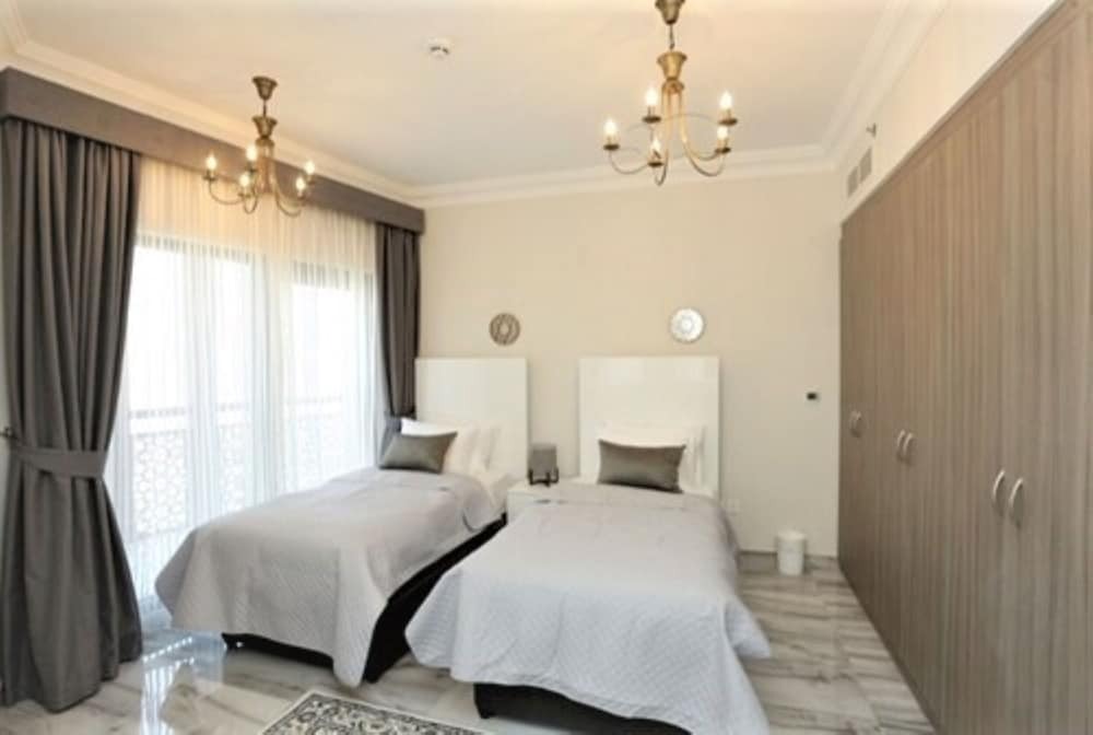 Дубай: Marbella Executive 2 Bedrooms