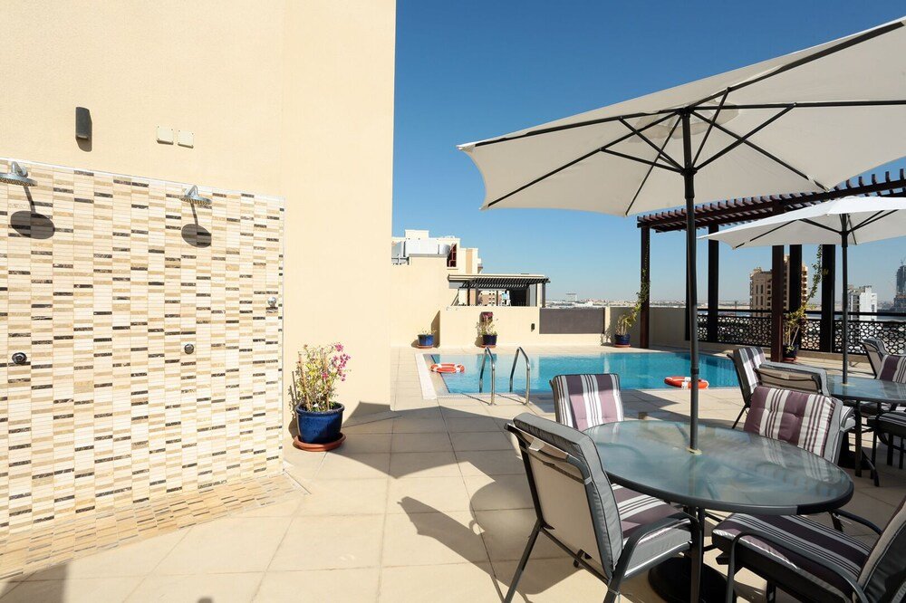 Дубай: Marbella Executive 2 Bedrooms Balcony