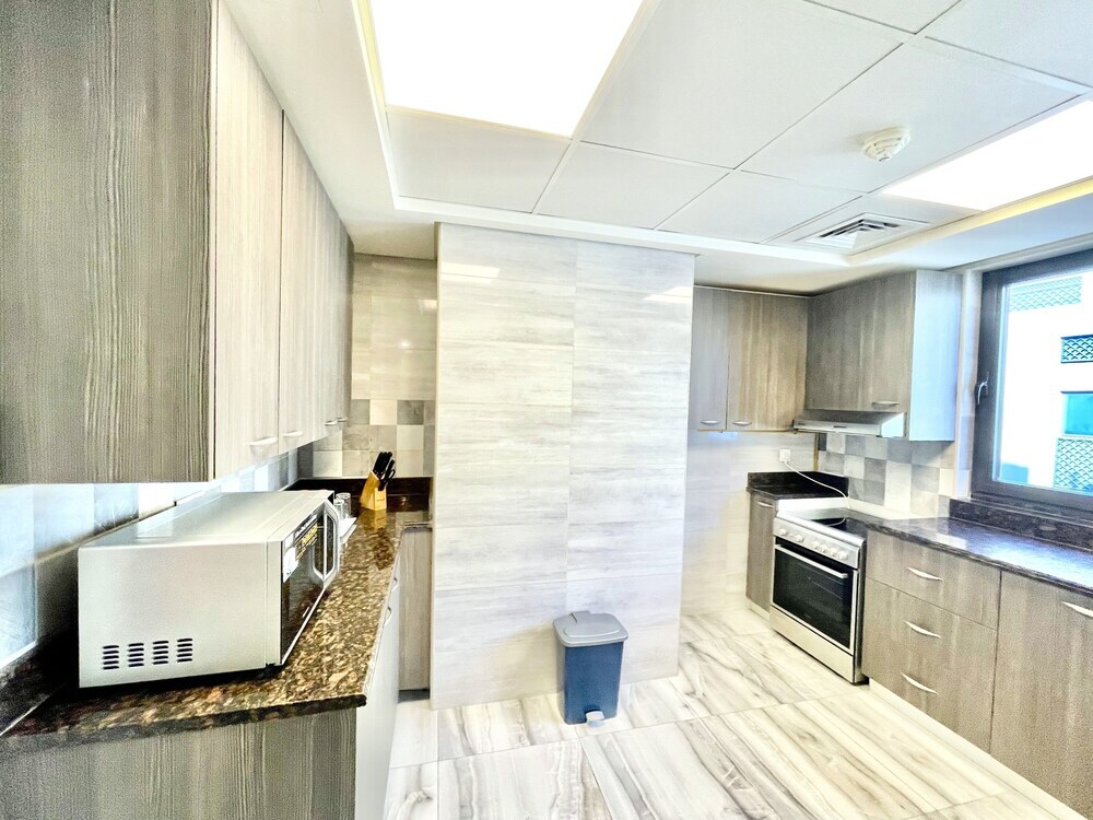 Дубай: Marbella Executive 2 Bedrooms Balcony