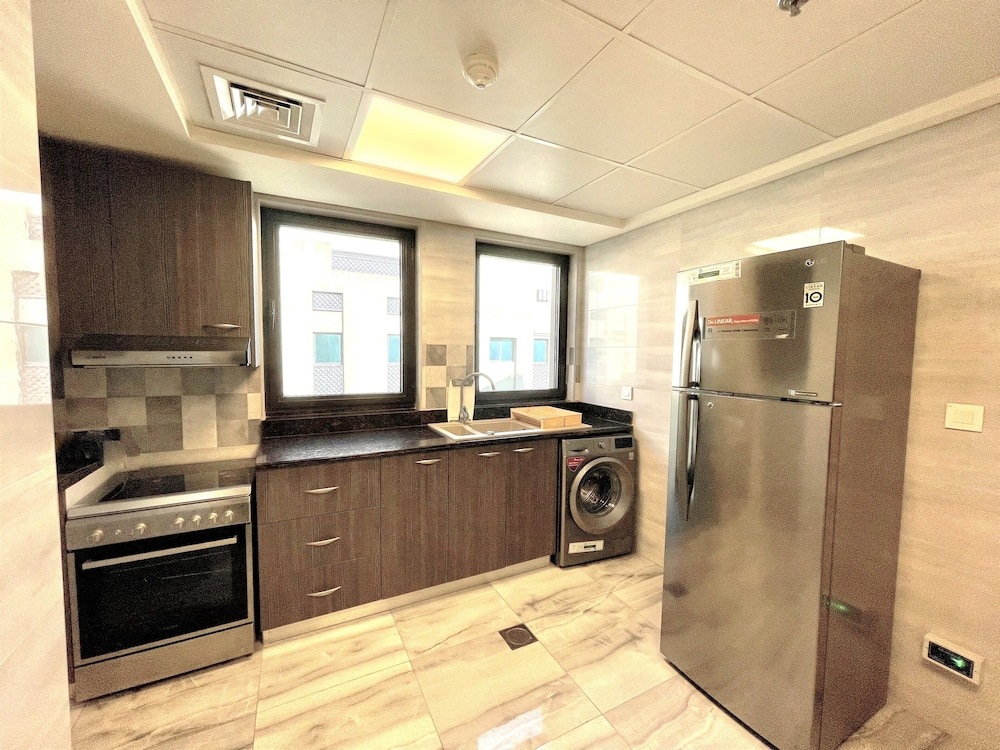 Дубай: Marbella Executive 2 Bedrooms Balcony
