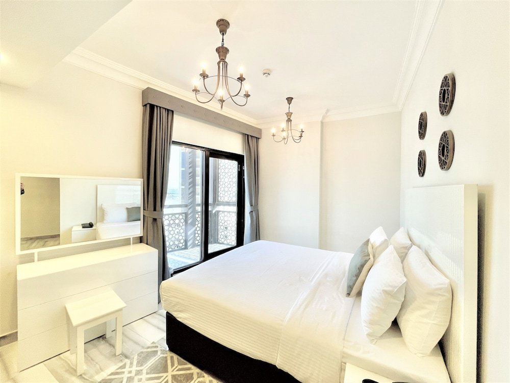 Дубай: Marbella Executive 2 Bedrooms Balcony