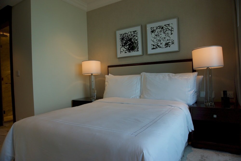 Дубай: Ultimate Luxury & Views at the Fountains Dubai
