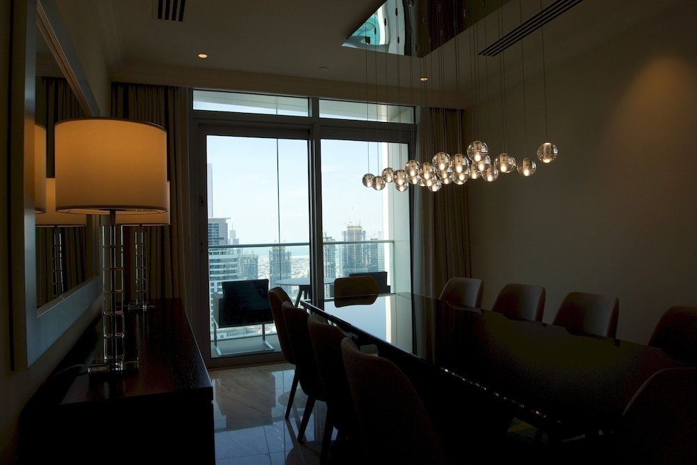 Дубай: Ultimate Luxury & Views at the Fountains Dubai