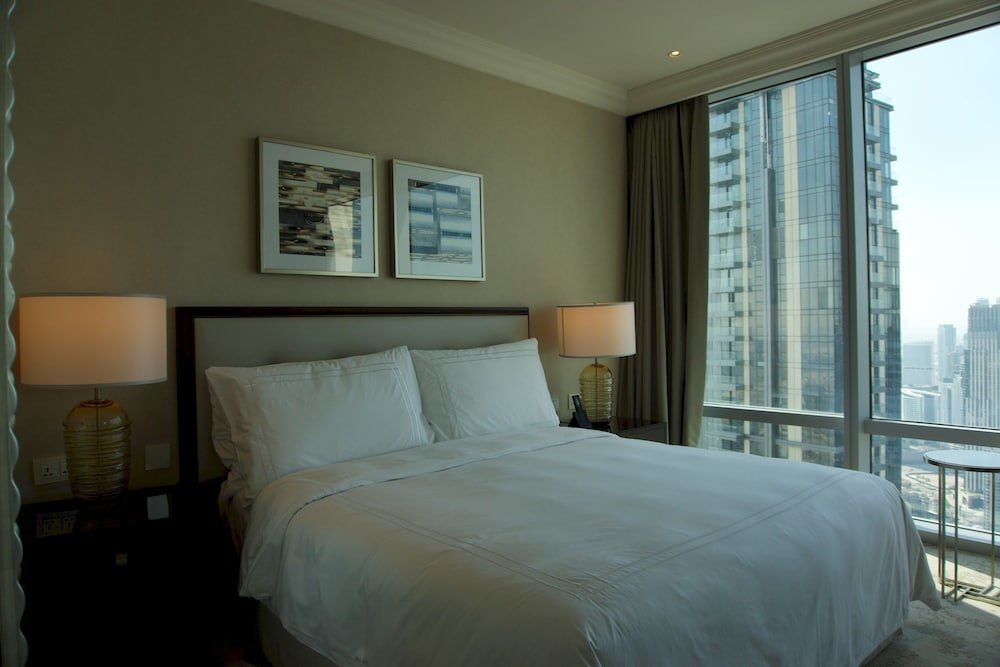 Дубай: Ultimate Luxury & Views at the Fountains Dubai
