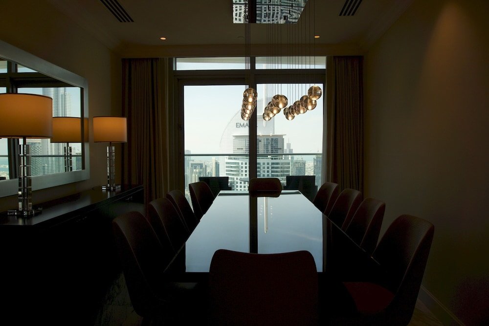 Дубай: Ultimate Luxury & Views at the Fountains Dubai