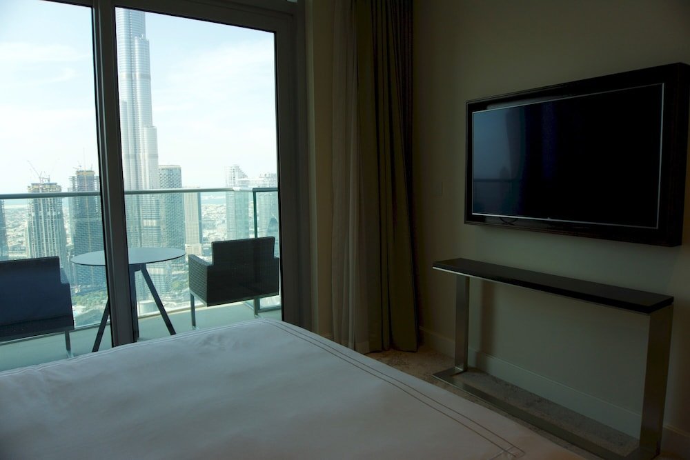 Дубай: Ultimate Luxury & Views at the Fountains Dubai