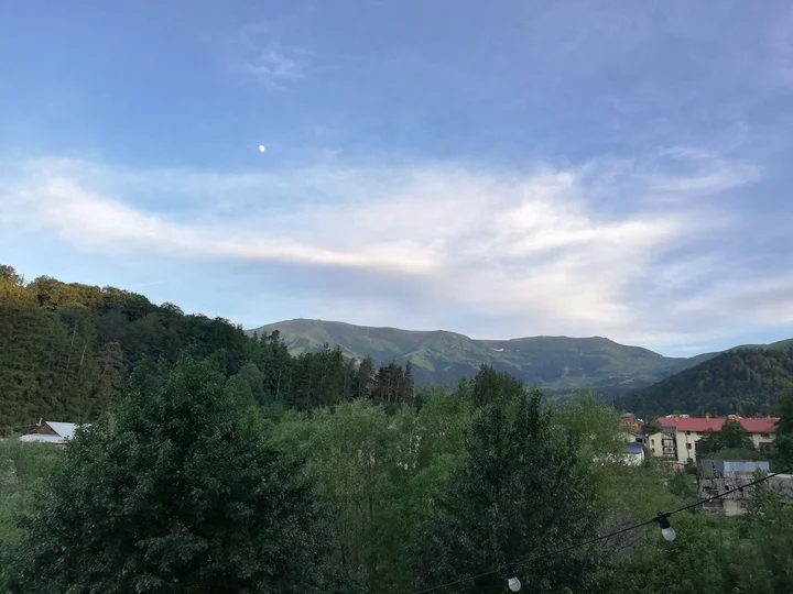 Бакуриани: Hilltop Bakuriani