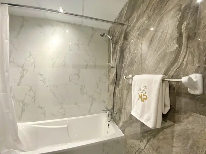 Дубай: Апартаменты Studio | Burj khalifa & Lake view | Business Bay