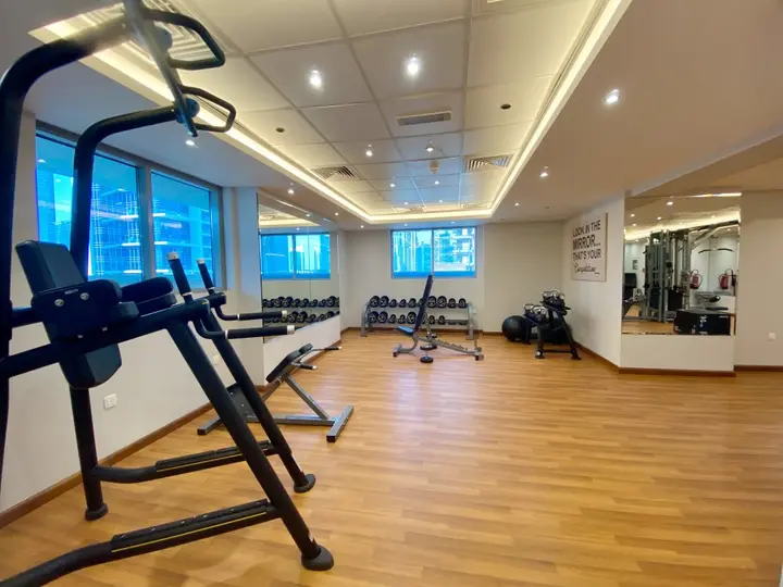 Дубай: Апартаменты Studio | Burj khalifa & Lake view | Business Bay