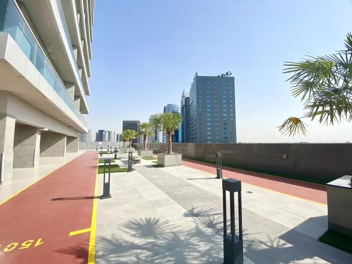 Дубай: Апартаменты Studio | Burj khalifa & Lake view | Business Bay