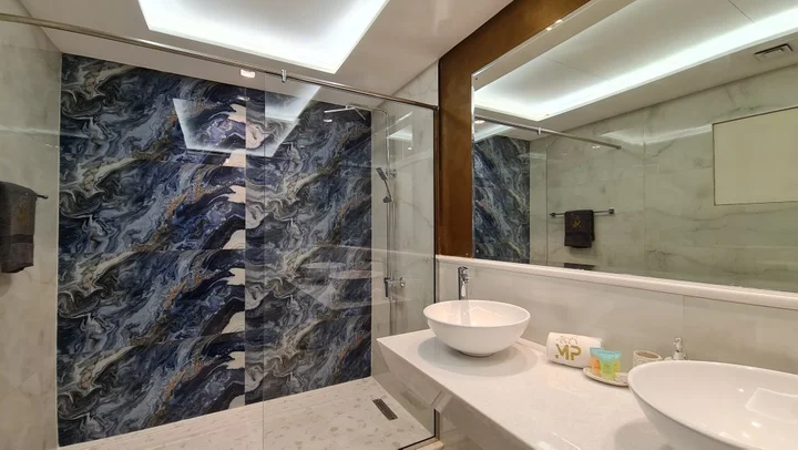 Дубай: Апартаменты Marco Polo - High-rise 1BR Apt with Amazing Marina Views