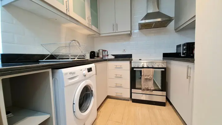 Дубай: Апартаменты Marco Polo - High-rise 1BR Apt with Amazing Marina Views