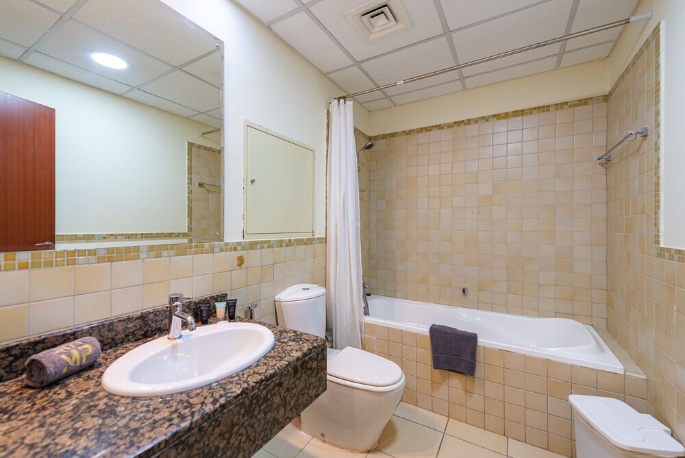 Дубай: Elegant 2Br Apt. Close To Beach And Jbr The Walk