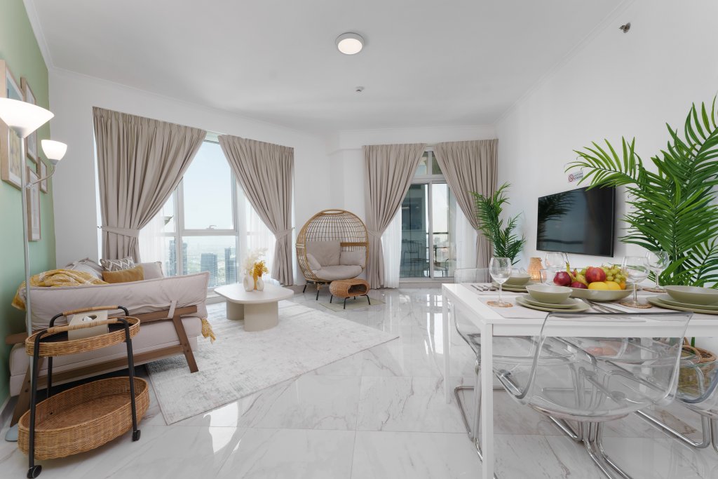 Дубай: Апартаменты Unique & Stylish High Floor close to Marine Club