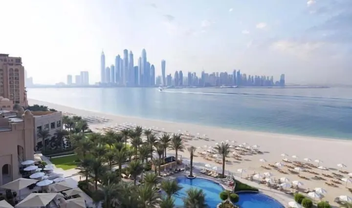 Дубай: Luxury 2BR Apt Beach Club Full Sea View