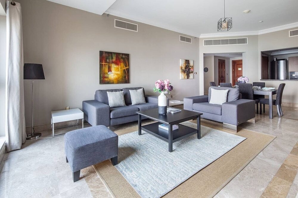 Дубай: Luxury 2BR Apt Beach Club Full Sea View